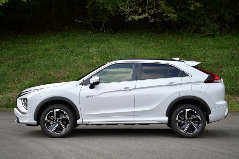 Mitsubishi Eclipse Cross 2021 года: плановый рестайлинг модного паркетника
