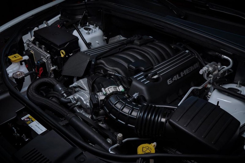 Dodge Durango получил заряженную версию SRT