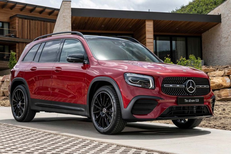Новый Mercedes GLB 2021: паркетник для семейных людей