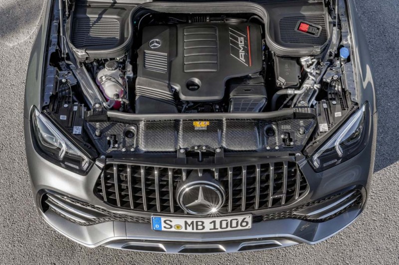Mercedes-AMG GLE 53 2021: подогретая версия кроссовера