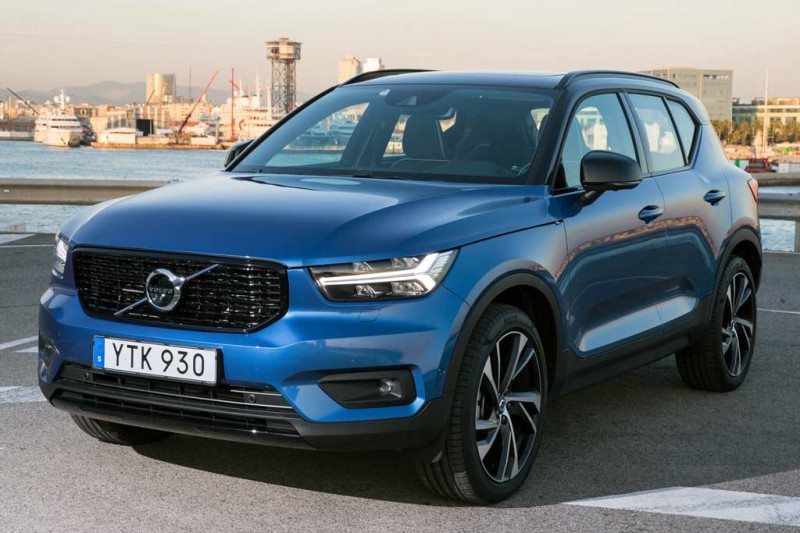 Volvo XC40 2021: комплектации и цены, фото новой модели, отзывы владельцев 1 Volvo XC40 2021: комплектации и цены, фото новой модели, отзывы владельцев