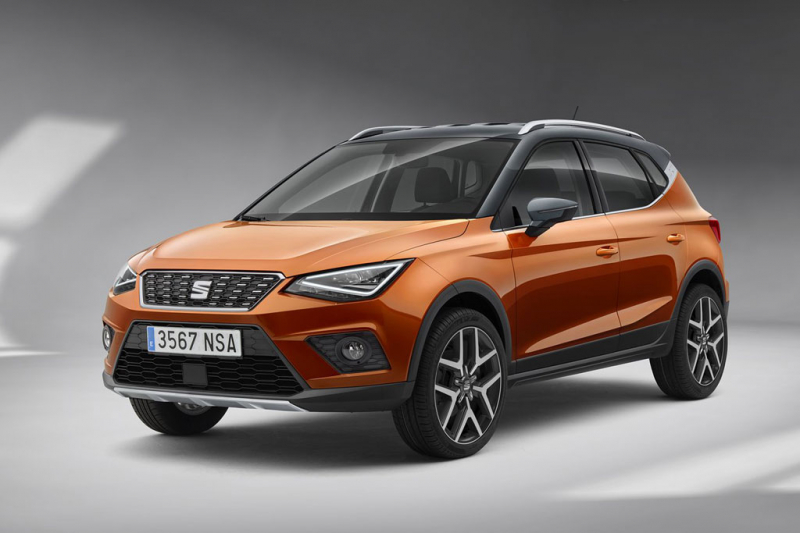 Испанцы представили новый кроссовер Seat Arona 2018