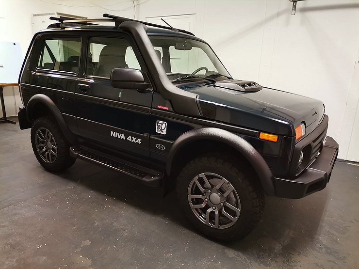 В Германии представили LADA Niva якобы немецкой сборки 1 В Германии представили LADA Niva якобы немецкой сборки