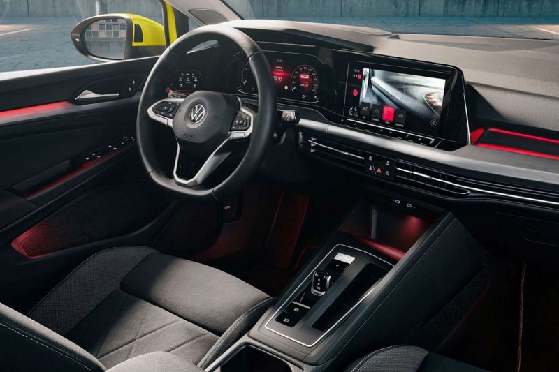 Volkswagen Golf 2021: модель восьмого поколения