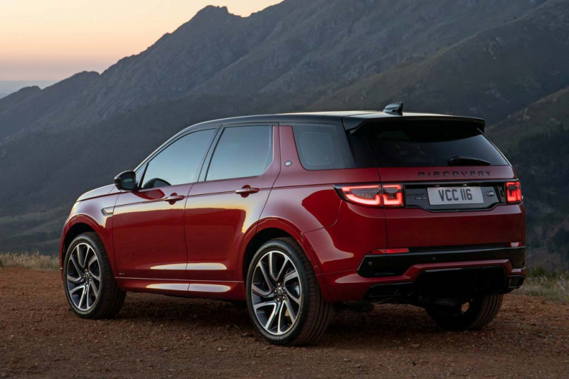 Land Rover Discovery Sport 2021: родственник Эвока