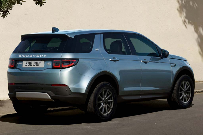 Land Rover Discovery Sport 2021: родственник Эвока