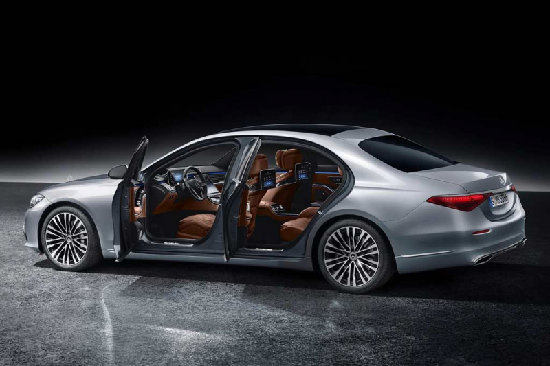 Mercedes-Benz S-Class W223 2021 года: фото новой модели и цена в России