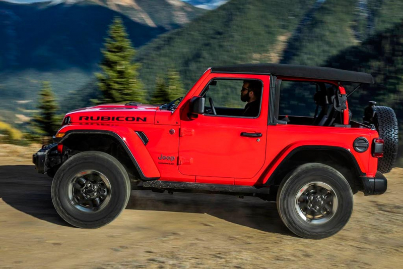 Jeep Wrangler JL 2021: улучшенный по всем фронтам