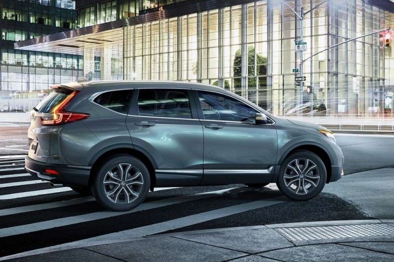 Honda CR-V 2021: рестайлинговый вариант кроссовера