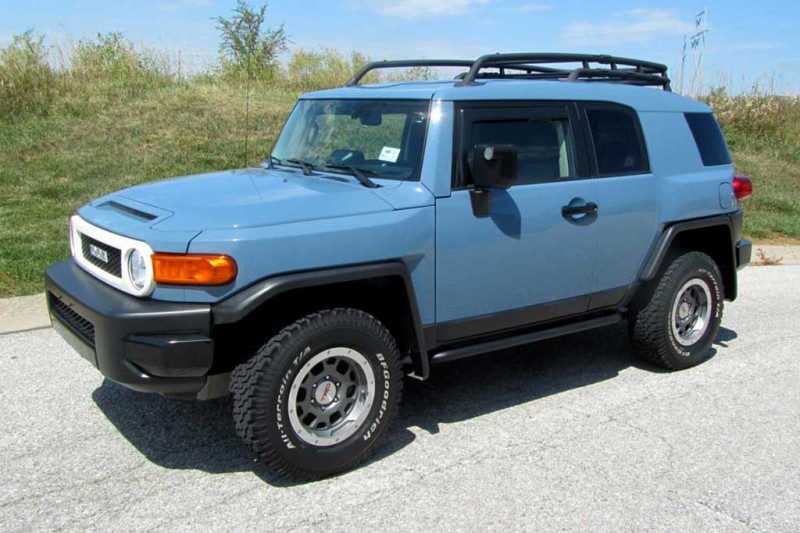 Цены на Toyota FJ Cruiser с пробегом взлетели в несколько раз: в чем причина
