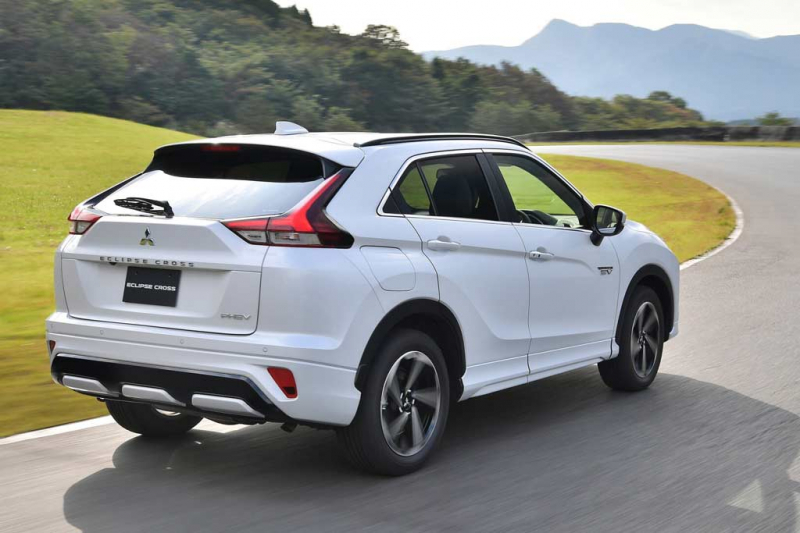 Mitsubishi Eclipse Cross 2021 года: плановый рестайлинг модного паркетника