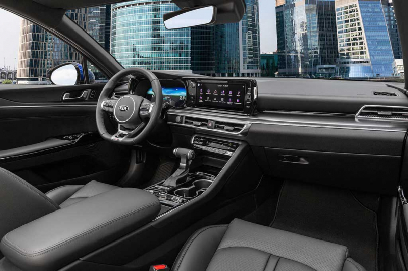KIA K5 2021 в России: обзор нового поколения Оптимы переименованной в К5