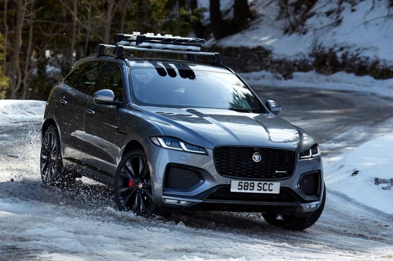 Новый Jaguar F-Pace 2021 получил шикарный салон: что еще интересного?