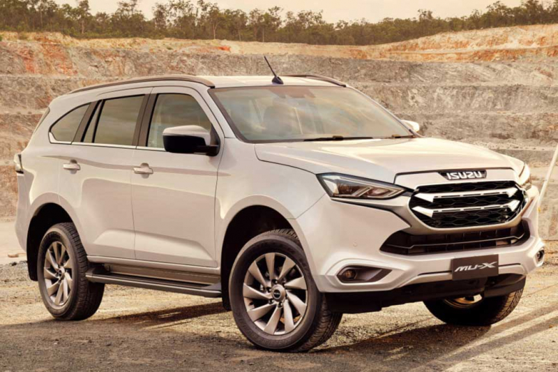 Isuzu привезет в Россию рамный внедорожник MU-X: известны сроки