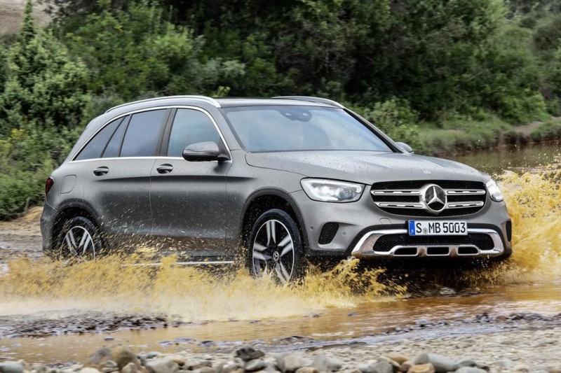 Mercedes GLC 2021 года: рестайлинговый кроссовер