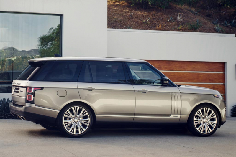 Роскошный Range Rover SVAutobiography от подраздления SVO