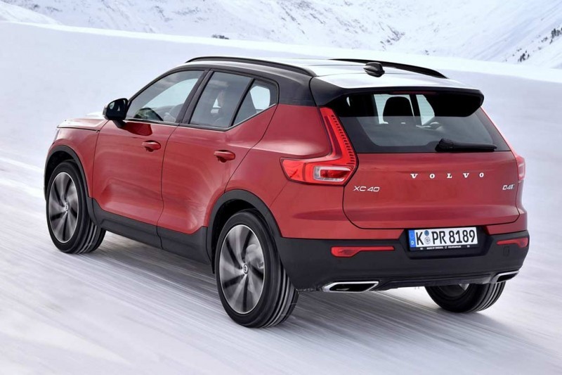 Volvo XC40 2021: комплектации и цены, фото новой модели, отзывы владельцев 6 Volvo XC40 2021: комплектации и цены, фото новой модели, отзывы владельцев