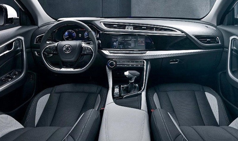 Dongfeng AX7 2021: второе поколение кроссовера Fengshen
