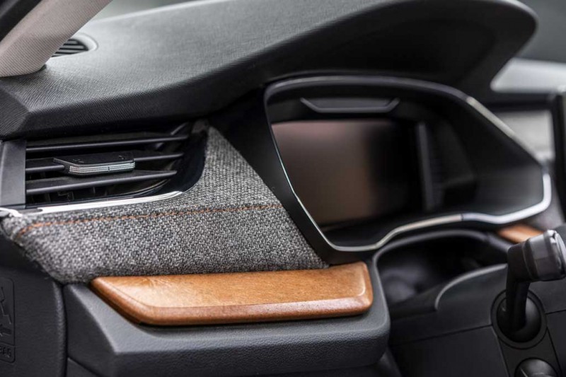 Отделку салона новой Skoda Octavia выполнили из сахарной свеклы и тростника 2 Отделку салона новой Skoda Octavia выполнили из сахарной свеклы и тростника