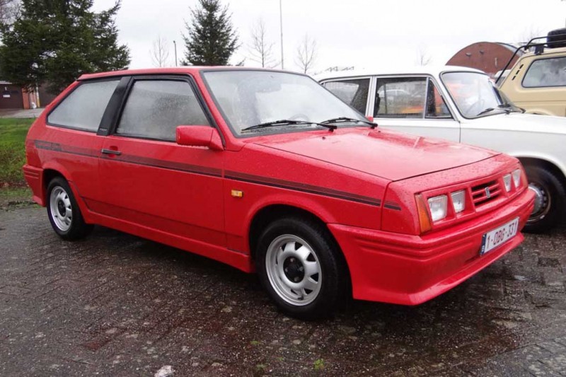 Примеры Lada Samara, которые продавали за границей: любопытные экземпляры