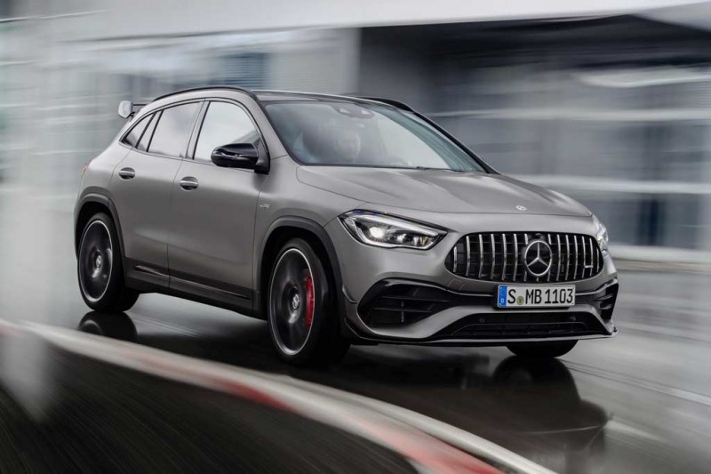 Представлен &laquo;заряженный&raquo; кроссовер Mercedes-AMG GLA 45 2021