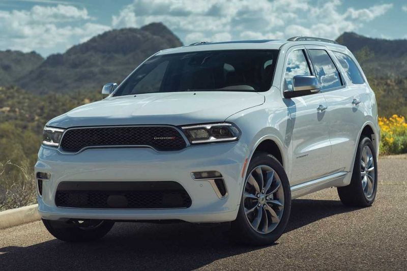 Dodge Durango 2021 года: второй рестайлинг и бешеная версия SRT Hellcat