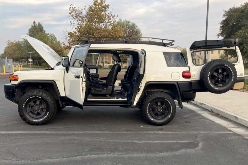 Цены на Toyota FJ Cruiser с пробегом взлетели в несколько раз: в чем причина