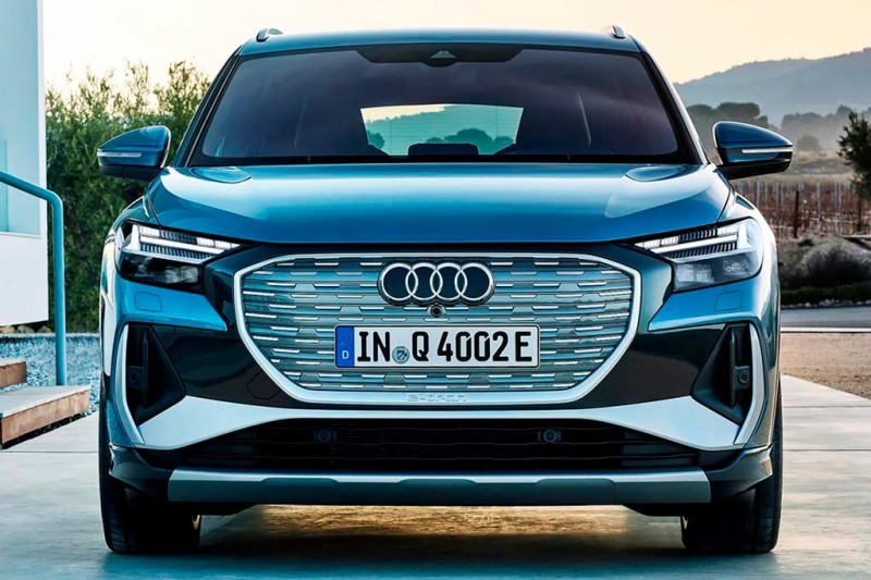 Электрический Audi Q4 e-tron дебютировал вместе с версией Sportback