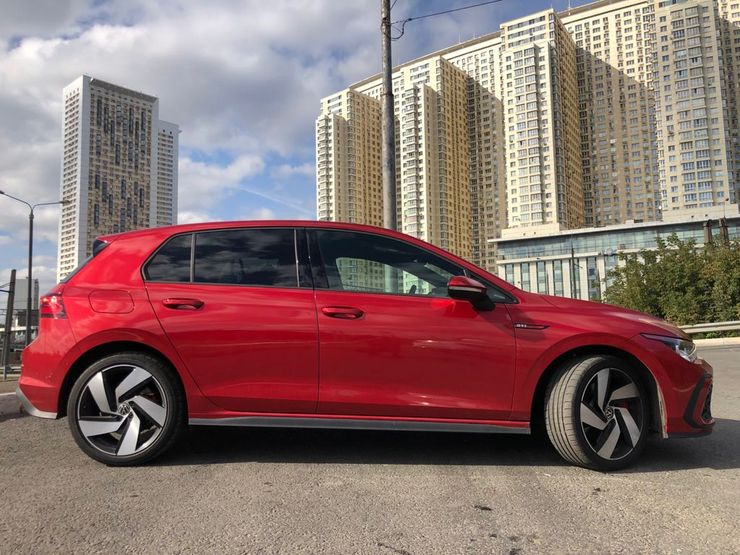 Громкий камбэк: первый тест-драйв нового Volkswagen Golf GTI 8 Громкий камбэк: первый тест-драйв нового Volkswagen Golf GTI