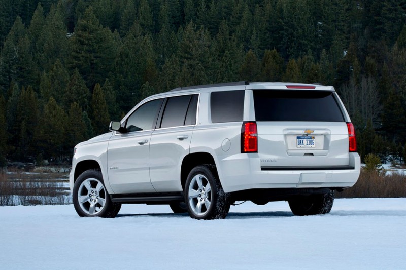 Внедорожник Chevrolet Tahoe 4 поколения: заокеанский богатырь