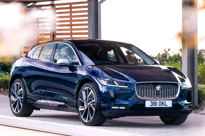 Jaguar I-Pace 2021: электрический кроссовер