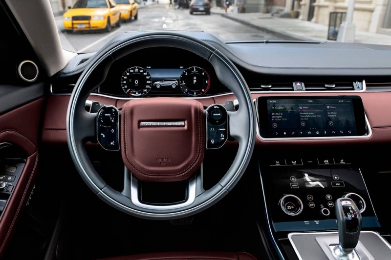 Range Rover Evoque 2021: модель второго поколения