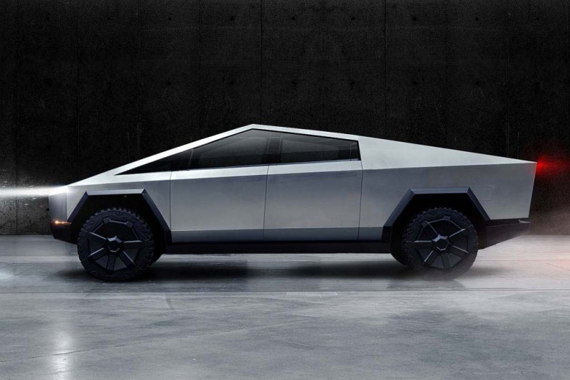 Электрический пикап Tesla Cybertruck: будущее начинается уже сегодня