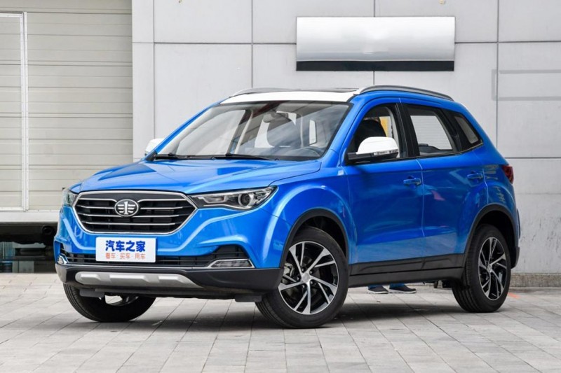 FAW Besturn X40: компактный паркетник из Поднебесной