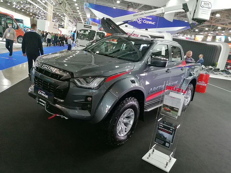 В России стартовали продажи экстремального пикапа Isuzu D-Max AT35