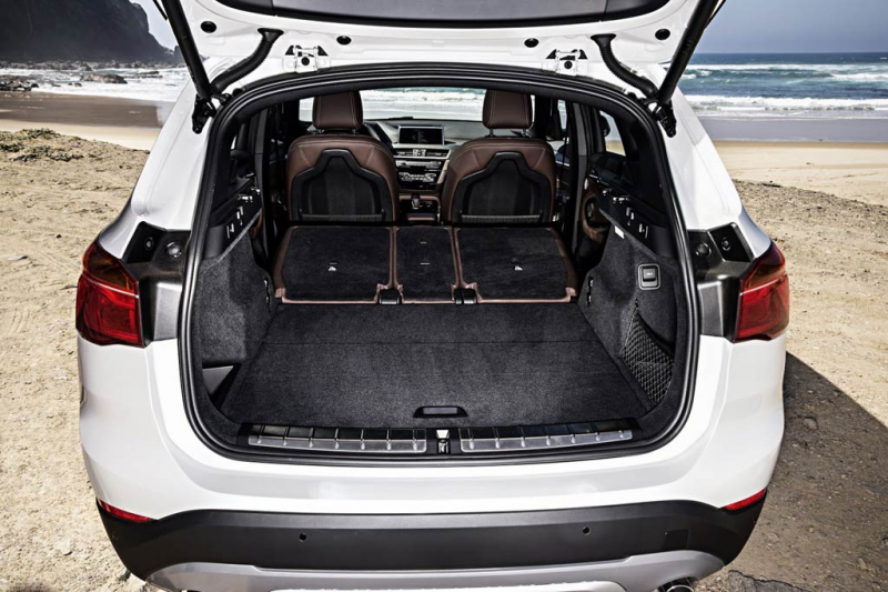 Баварцы представили кроссовер BMW X1 в новом кузове F48