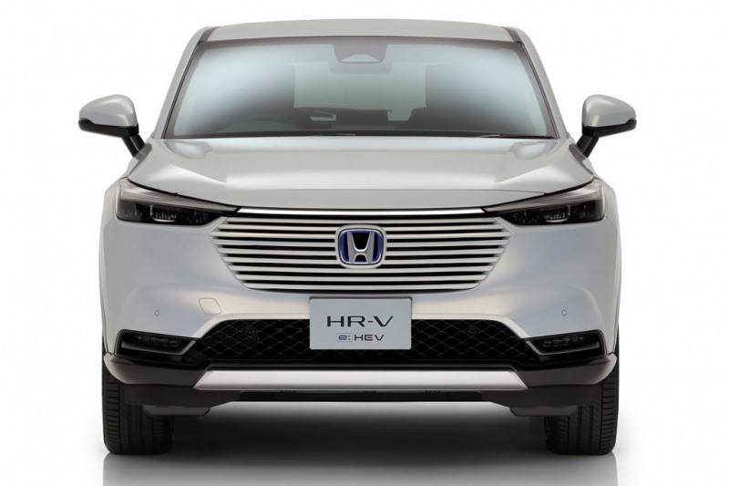 Паркетник Honda Vezel сменил поколение и получил гибридное исполнение e:HEV