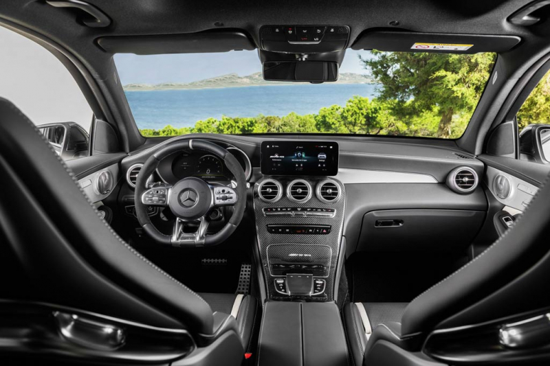 Представлены Mercedes-AMG GLC 63 и GLC 63 Coupe
