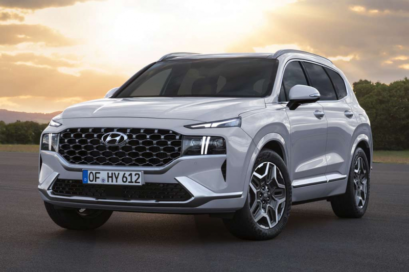 Hyundai Santa Fe 2021 года: плановый рестайлинг и переезд на новую платформу