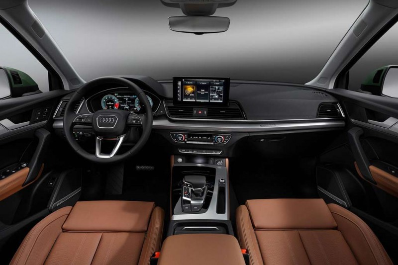 Audi Q5 2021 года: рестайлинг спустя четыре года после выхода второго поколения 2 Audi Q5 2021 года: рестайлинг спустя четыре года после выхода второго поколения