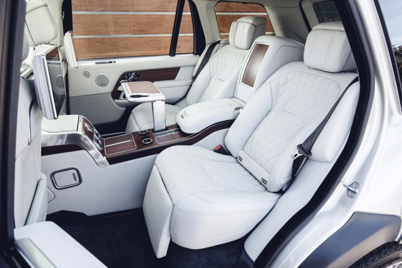 Роскошный Range Rover SVAutobiography от подраздления SVO