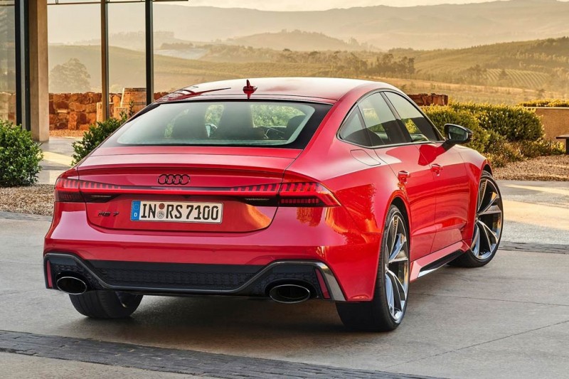 Audi RS7 Sportback 2021: альтернатива универсалу RS6
