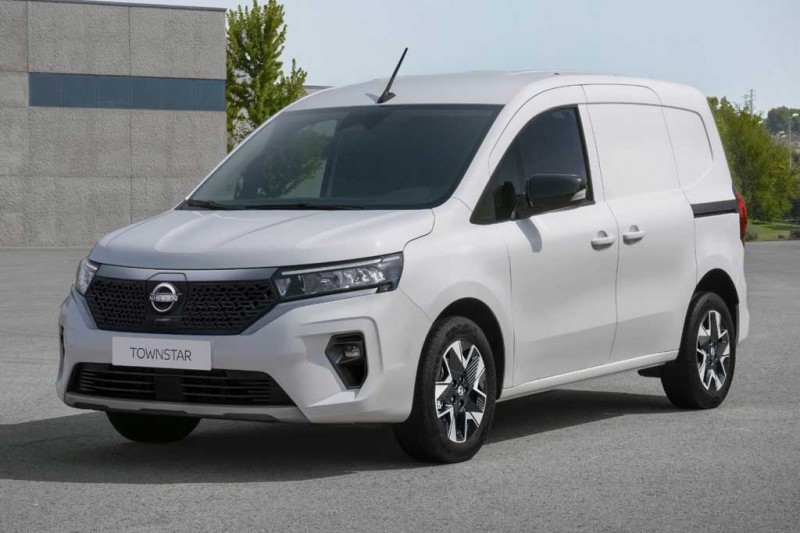 Nissan Townstar 2022: японский &laquo;каблучок&raquo; на базе нового Renault Kangoo
