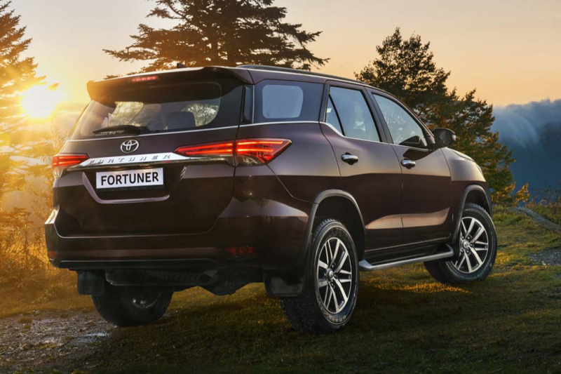 Toyota Fortuner 2020: комплектации и цены, фото в новом кузове, отзывы владельцев