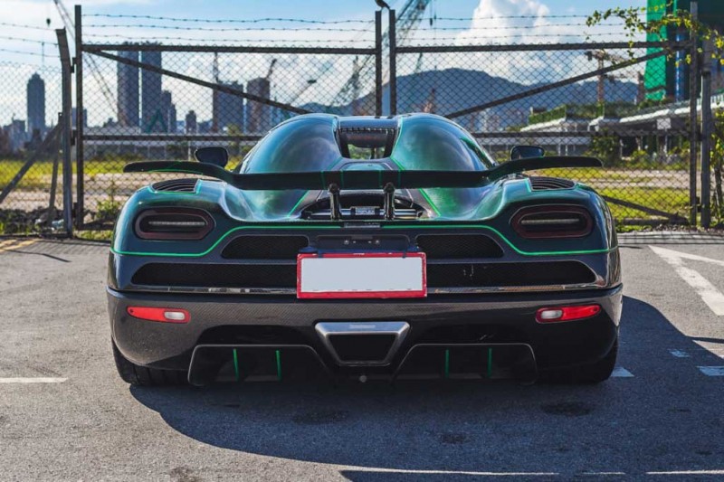 Торги за темно-зеленый Koenigsegg Agera S перешагнули отметку в 70 млн рублей