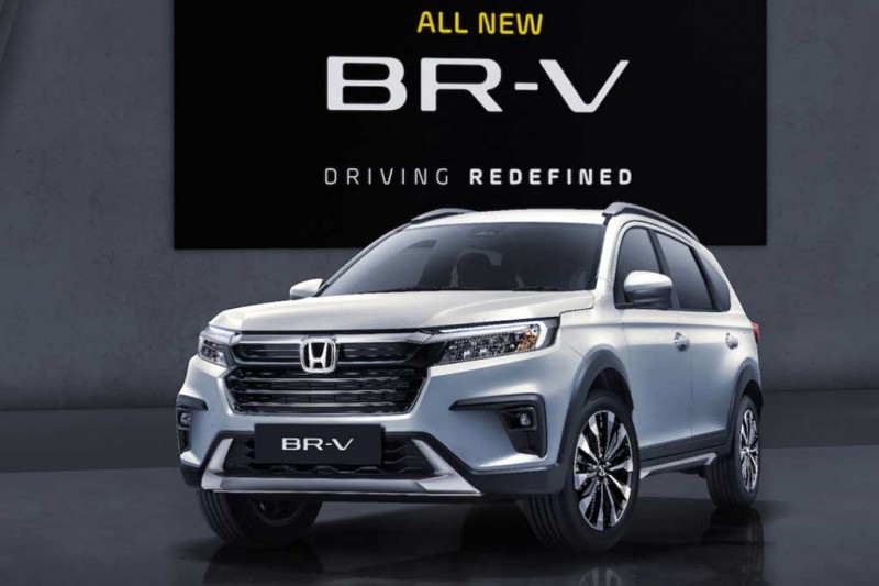 Honda BR-V 2022: новый семиместный кроссовер за 1,34 млн рублей