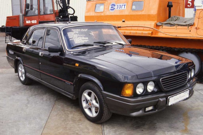 ГАЗ-3102 в обвесе Excellent Cardinal: как в 90-ые дорабатывали &laquo;Волги&raquo;
