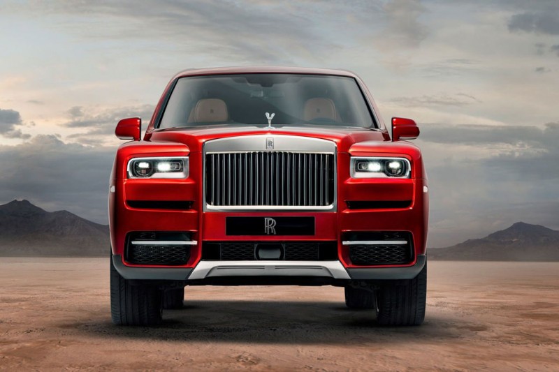 Rolls-Royce Cullinan 2021: роскошный британский внедорожник