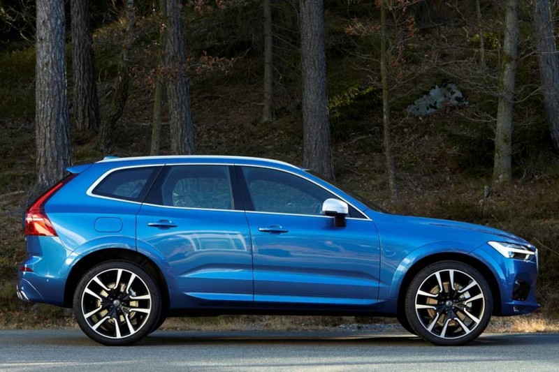Volvo XC60 2021: комплектации и цены, фото новой модели, отзывы владельцев
