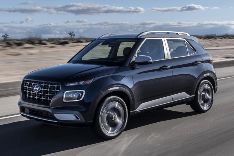 Hyundai Venue: новый паркетник компактнее Креты